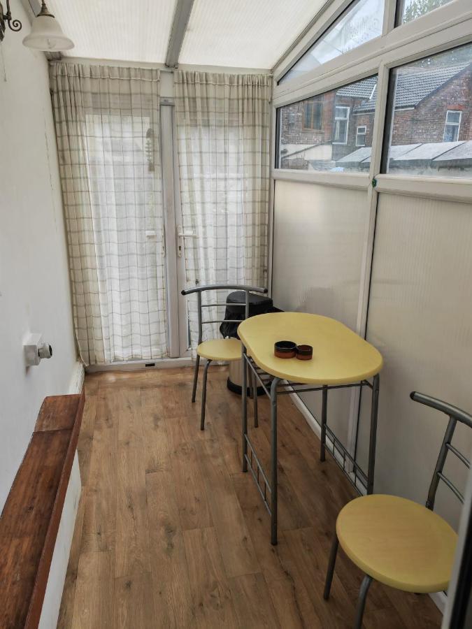 White House Apartamento Mánchester Exterior foto